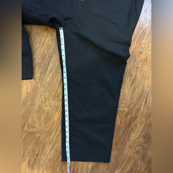 Duluth Trading Co Black Women’s Overeasy Lightweight Hemp Button-Front Jumpsuit - Picture 6 of 9